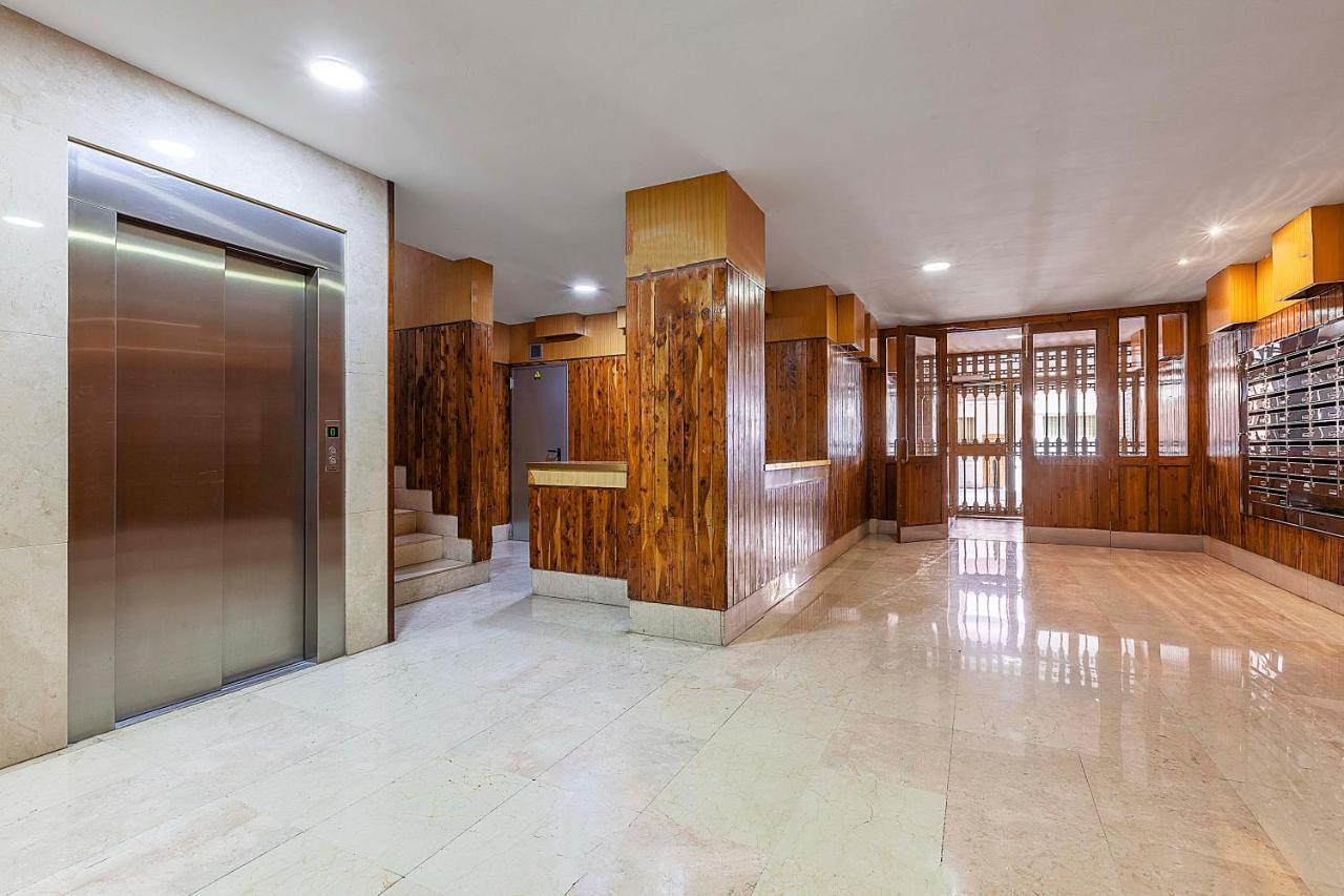 グラナダApartamento Alminarアパートメント エクステリア 写真